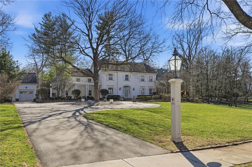 1217 West 58th Street Kansas City, MO 64113 - Photo 3 of 48