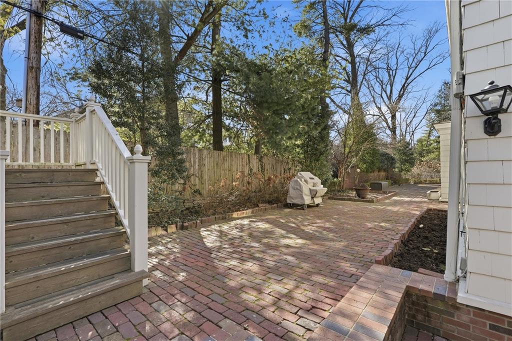 1217 West 58th Street Kansas City, MO 64113 - Photo 37 of 48