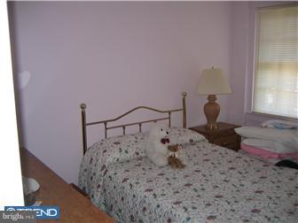 118 Gladstone Road Lansdowne, PA 19050 - Photo 8 of 12