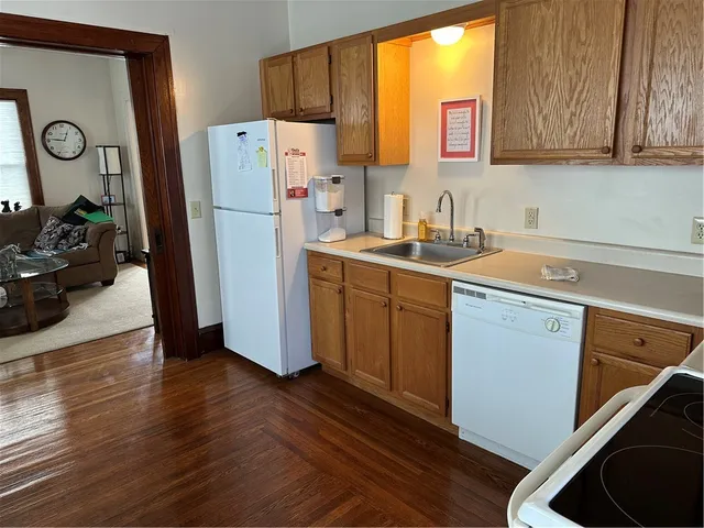 $1,350 | 1878 Ridge Road, Webster, NY 14580