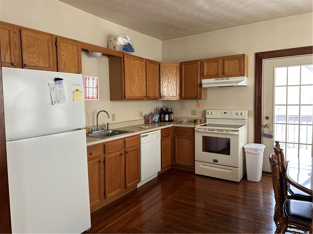 1878 Ridge Road Webster, NY 14580 - Photo 9 of 20