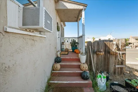 $1,250,000 | 4495 Montalvo Street, San Diego, CA 92107