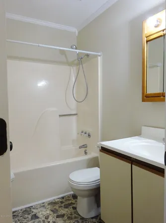 $1,400 | 122 Basswood Court, Jacksonville, NC 28546