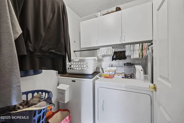 $445,000 | 2 Madison Court, Tinton Falls, NJ 07712