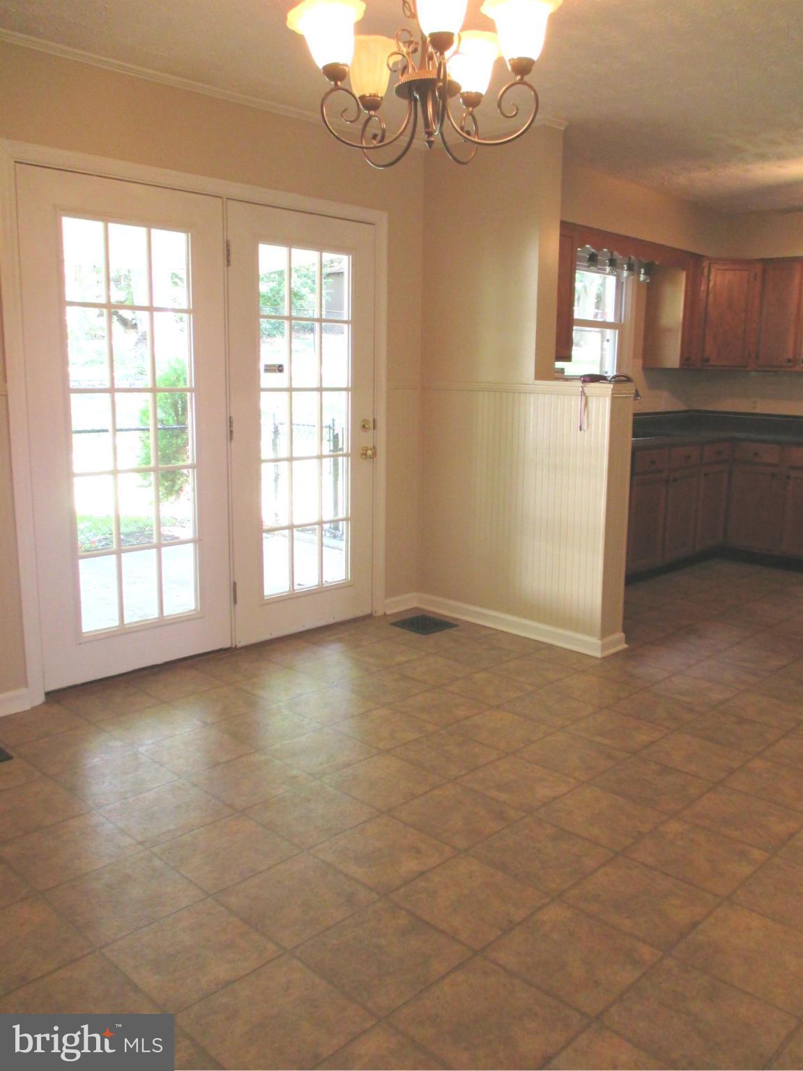 2577 Jones Road Winchester, VA 22602 - Photo 3 of 30 Interior (General)