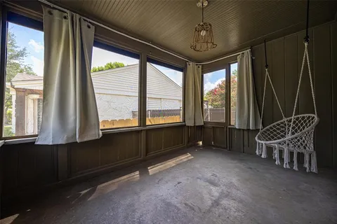 $332,000 | 2610 Aster Street, Dallas, TX 75211