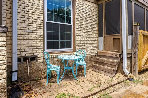 $332,000 | 2610 Aster Street, Dallas, TX 75211