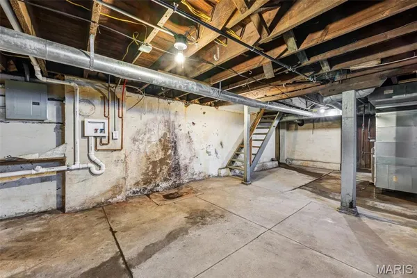 $164,900 | 716 Bristow Street, Belleville, IL 62221