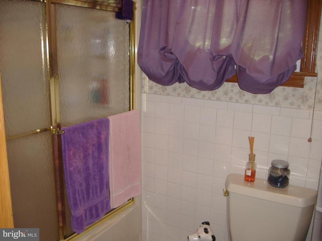 163 Akron Road Ephrata, PA 17522 - Photo 19 of 30 Gallery Image 19