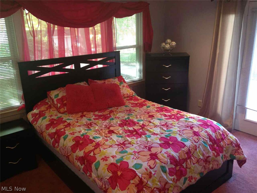 2464 Edgerton Road University Heights, OH 44118 - Photo 12 of 25