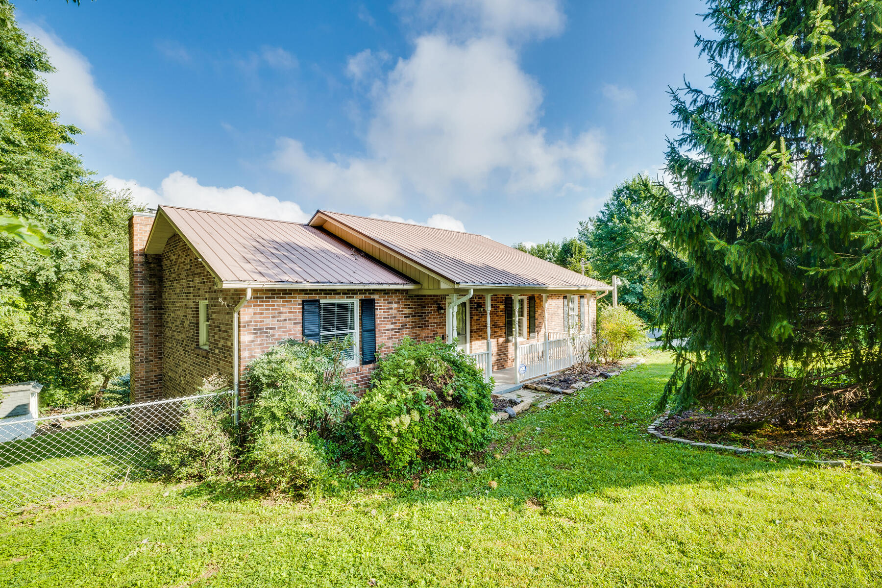 190 Bayless Road Jonesborough, TN 37659 - Photo 3 of 50 003