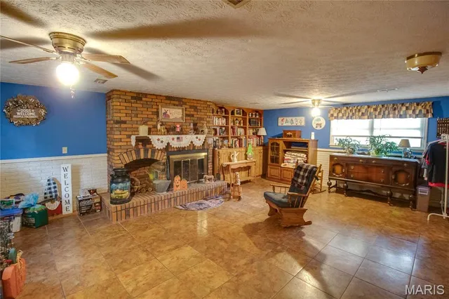 $245,000 | 5328 Seminary Road, Alton, IL 62002