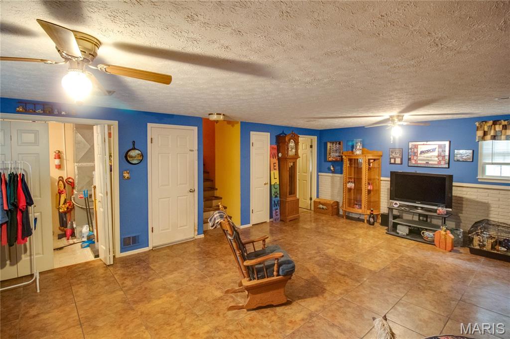 5328 Seminary Road Alton, IL 62002 - Photo 27 of 40