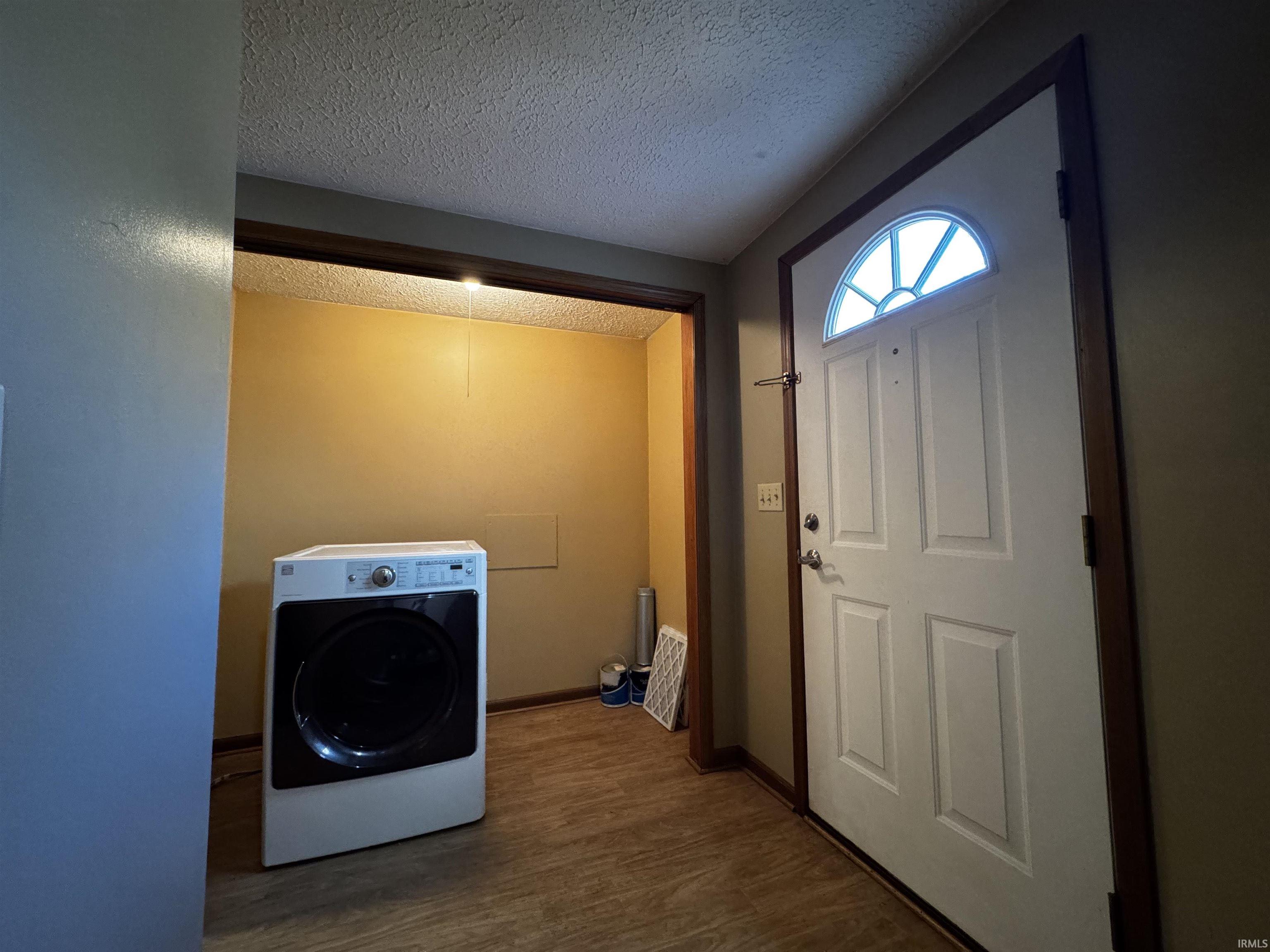 215 Northwest 4th Street Paoli, IN 47454 - Photo 5 of 17