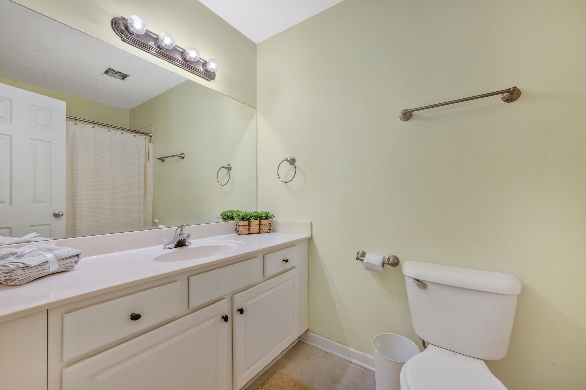 1427 St Paul Road Charlotte, TN 37036 - Photo 17 of 38