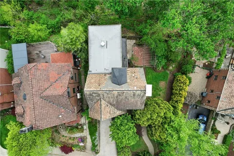 a picture of floor plan