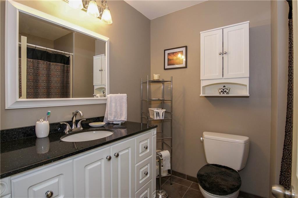 7224 Moorgate Road Indianapolis, IN 46250 - Photo 17 of 20 Gallery Image 17