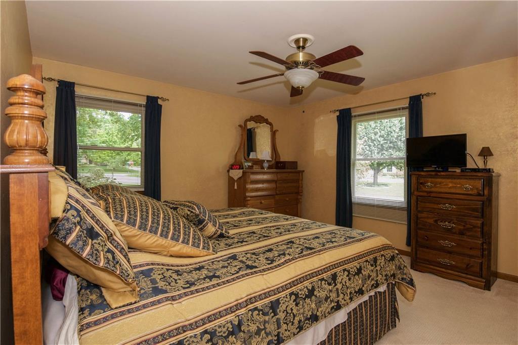 7224 Moorgate Road Indianapolis, IN 46250 - Photo 10 of 20 Gallery Image 10