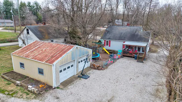 $149,000 | 1013 North Main Street, Winslow, IN 47598