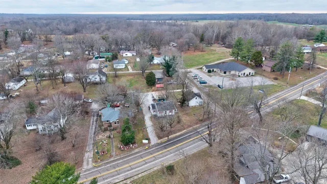 $149,000 | 1013 North Main Street, Winslow, IN 47598