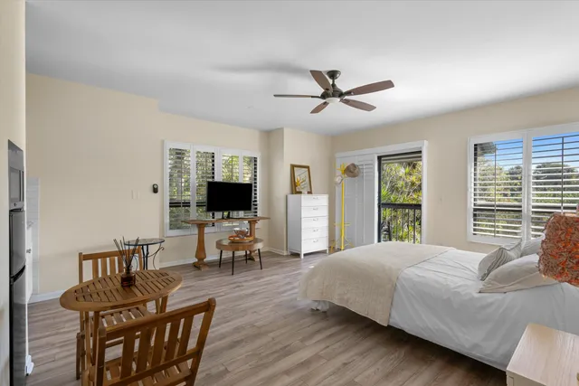 $549,900 | 13334 Polo Club Road, Unit 304, Wellington, FL 33414