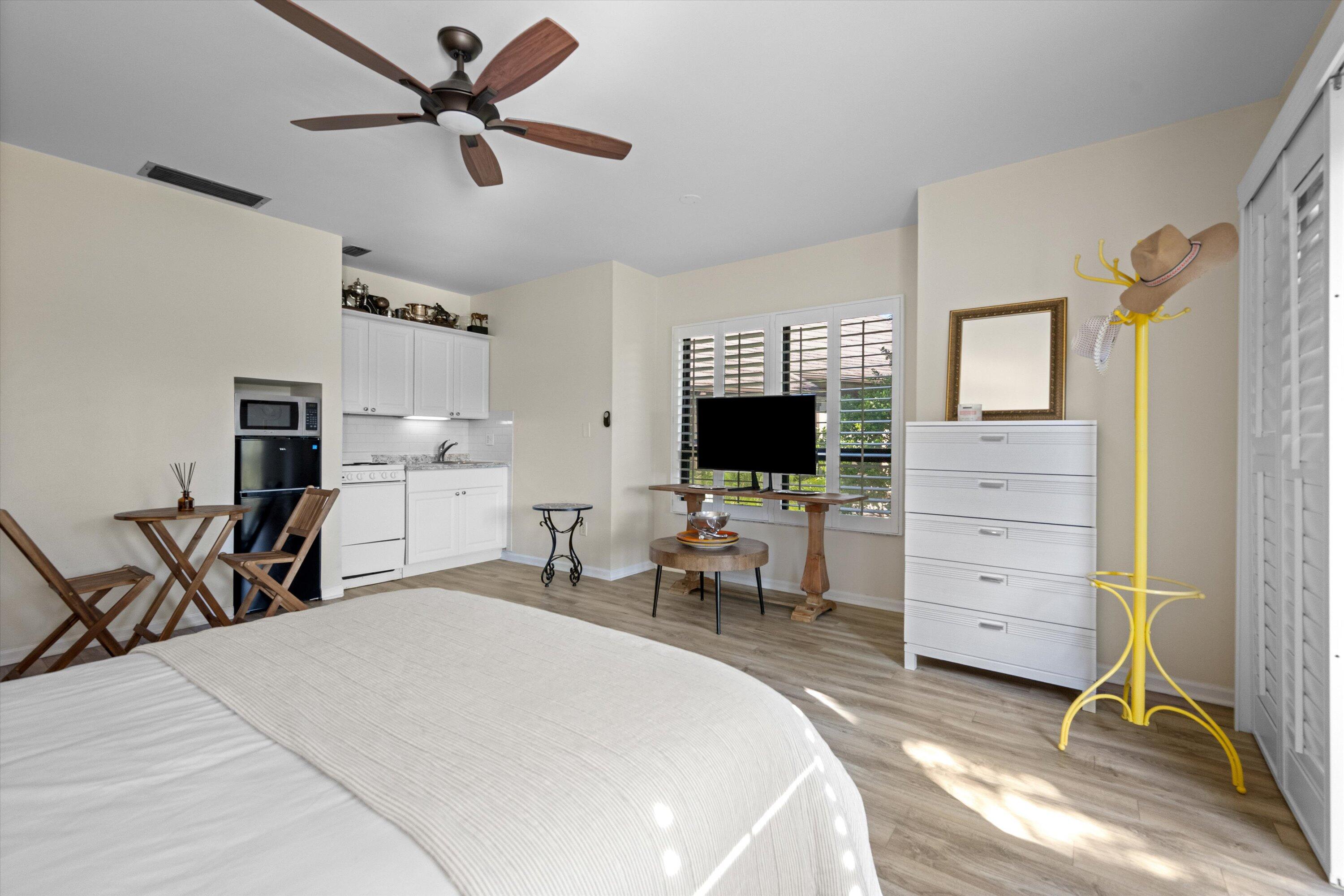 13334 Polo Club Road, Unit 304 Wellington, FL 33414 - Photo 17 of 29 16-DSC_1420