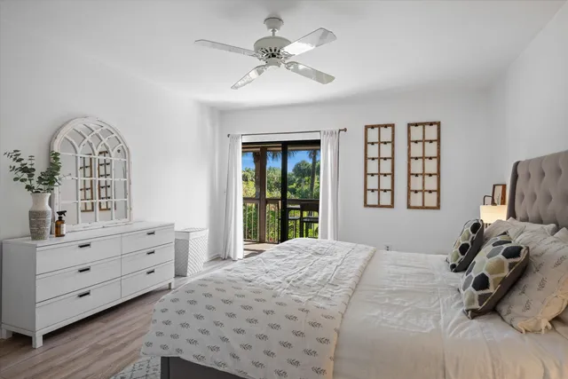 $549,900 | 13334 Polo Club Road, Unit 304, Wellington, FL 33414