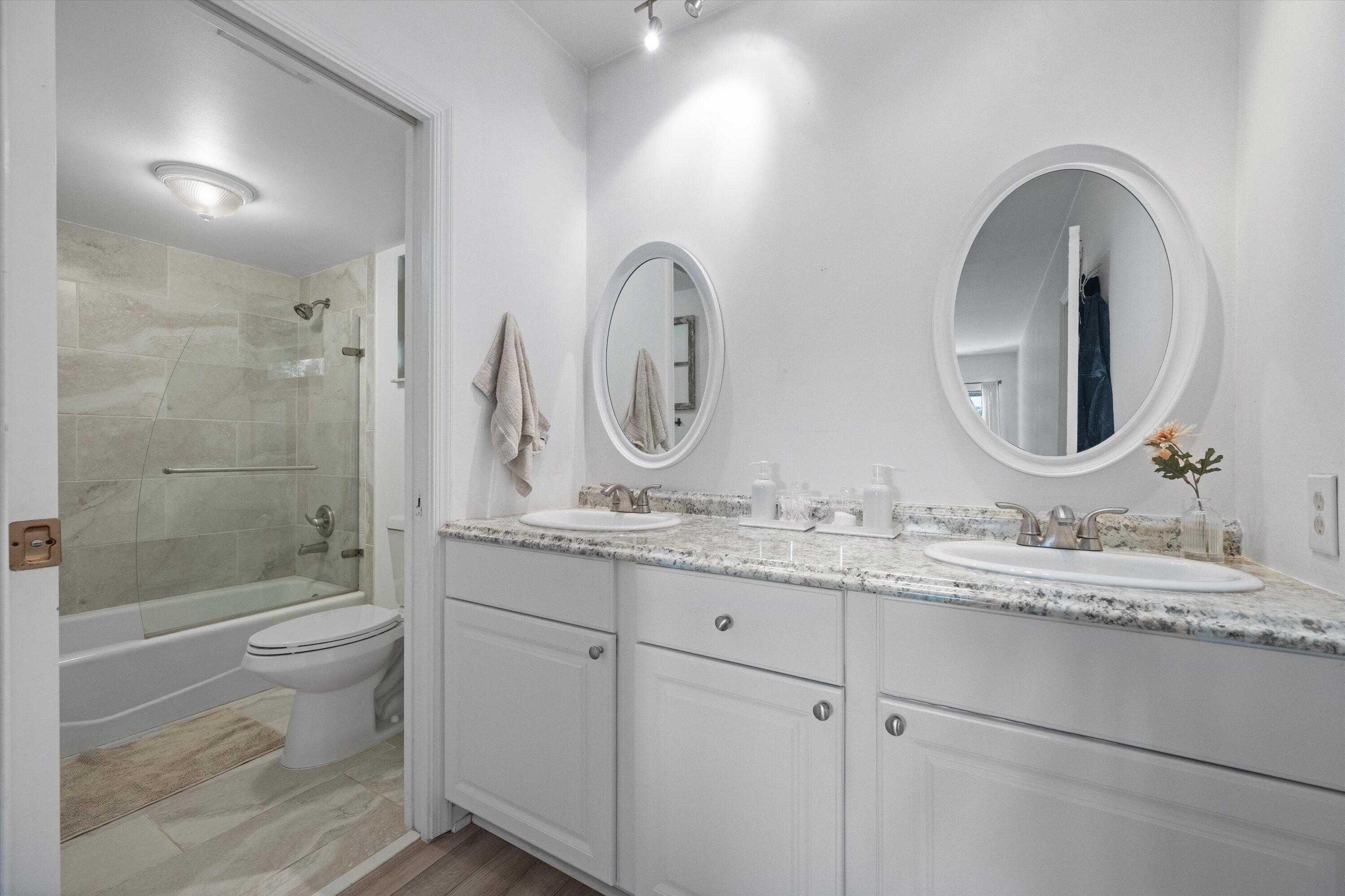 13334 Polo Club Road, Unit 304 Wellington, FL 33414 - Photo 25 of 29 25-DSC_1476