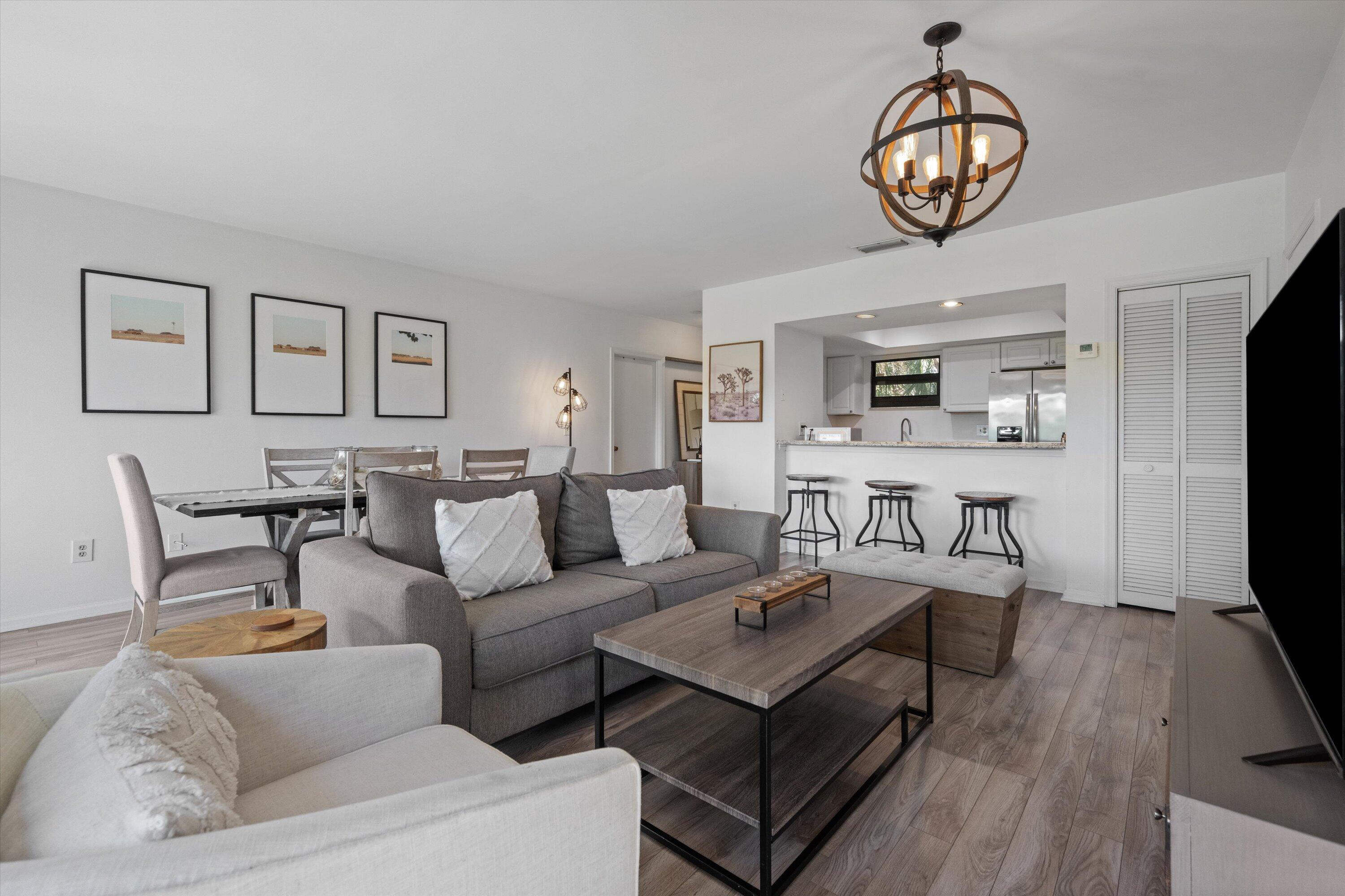 13334 Polo Club Road, Unit 304 Wellington, FL 33414 - Photo 7 of 29 06-DSC_1533