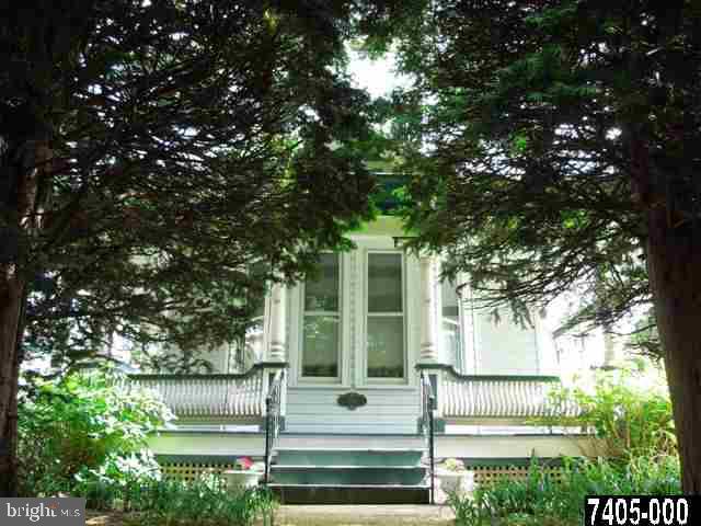 266 York Street Hanover, PA 17331 - Photo 4 of 36 Gallery Image 4