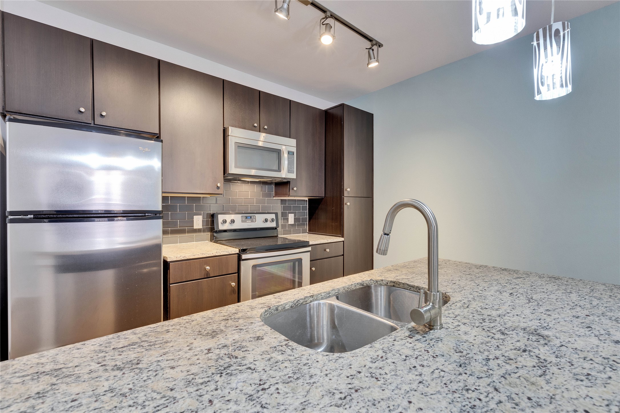 1900 Barton Springs Road, Unit 3039 Austin, TX 78704 - Photo 3 of 27 Gallery Image 3