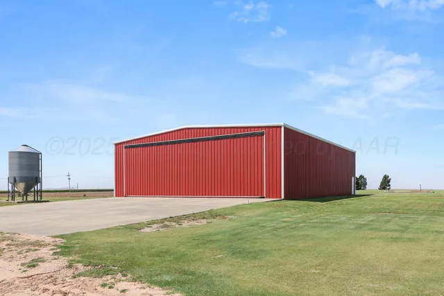 $849,000 | 1401 County Road K, Panhandle, TX 79068