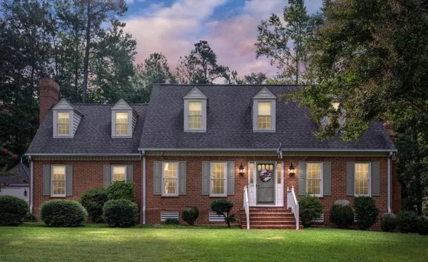 $700,000 | 120 Lacy Lane, Bowling Green, VA 22427