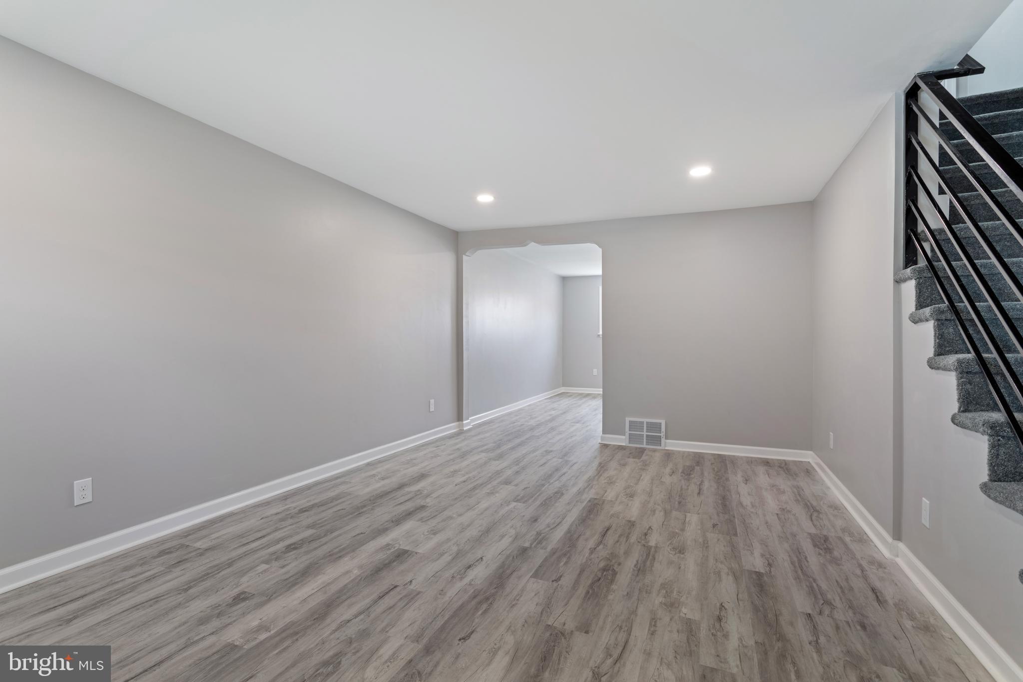 710 Grant Road Folcroft, PA 19032 - Photo 4 of 32 Gallery Image 4