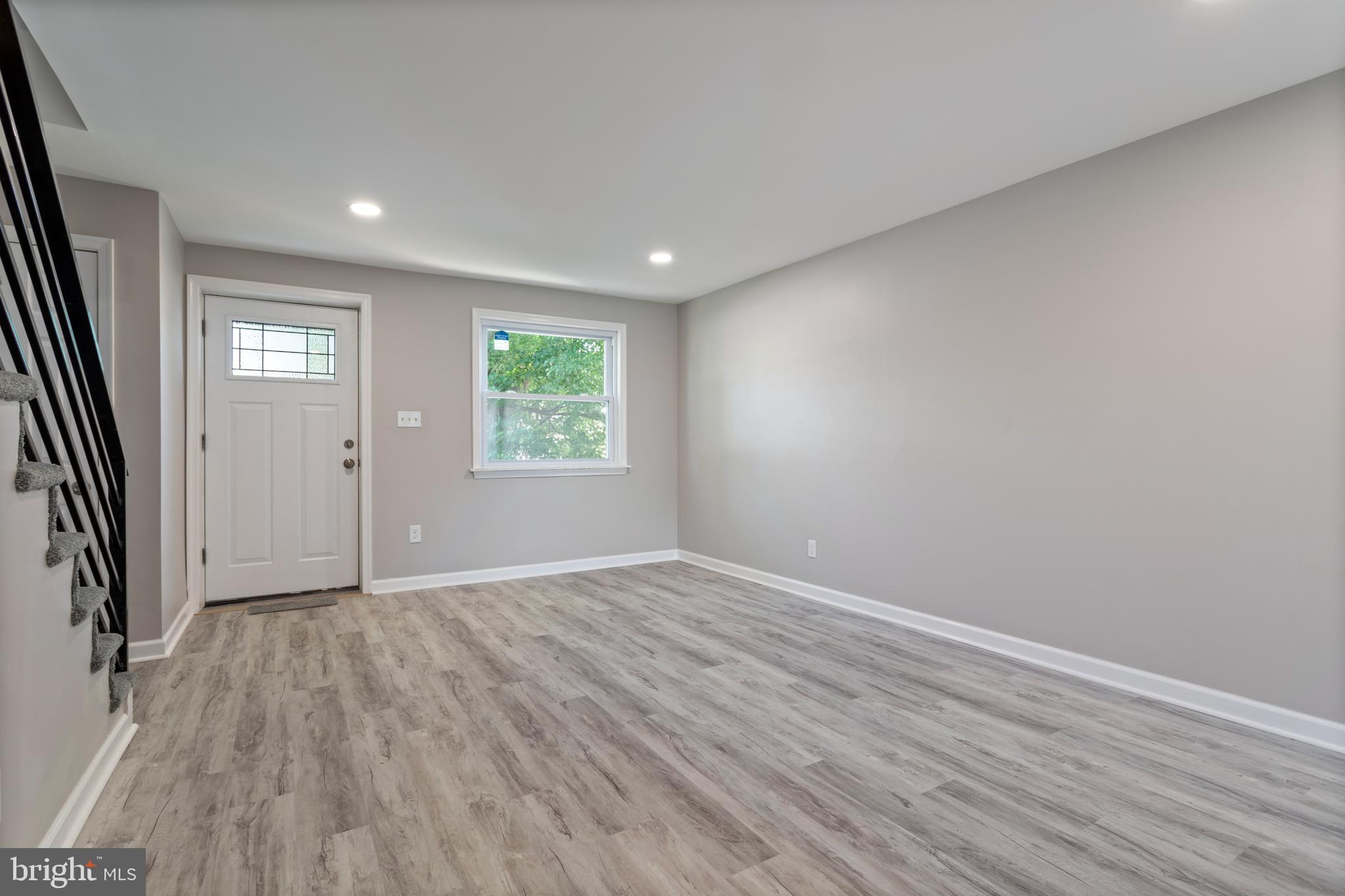 710 Grant Road Folcroft, PA 19032 - Photo 7 of 32 Gallery Image 7