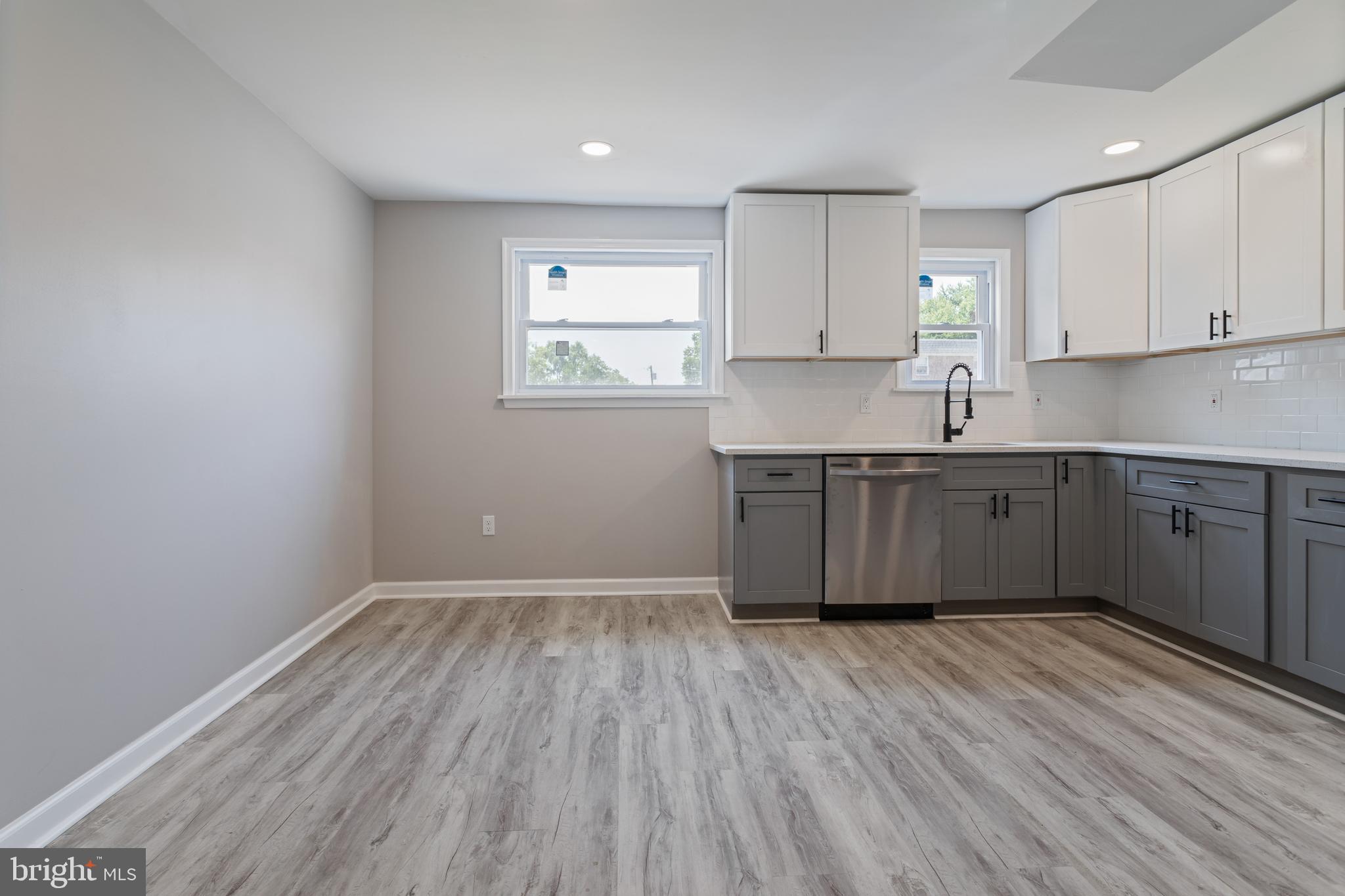 710 Grant Road Folcroft, PA 19032 - Photo 10 of 32 Gallery Image 10