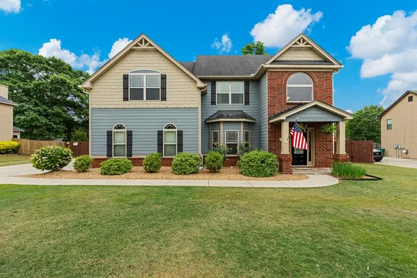 $494,900 | 361 Holland Loop, Smiths Station, AL 36877