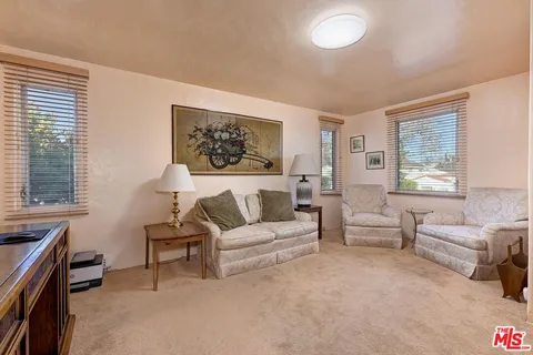 $4,295,000 | 213 South Rodeo Drive, Beverly Hills, CA 90212