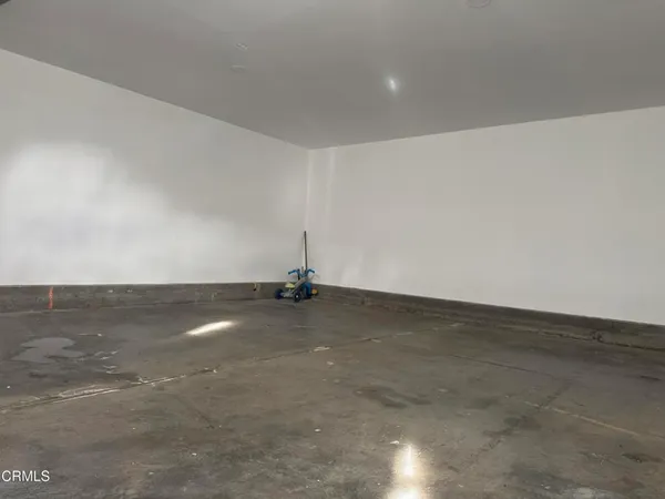 $3,300 | 3115 Banning Avenue, Unit B, Lynwood, CA 90262