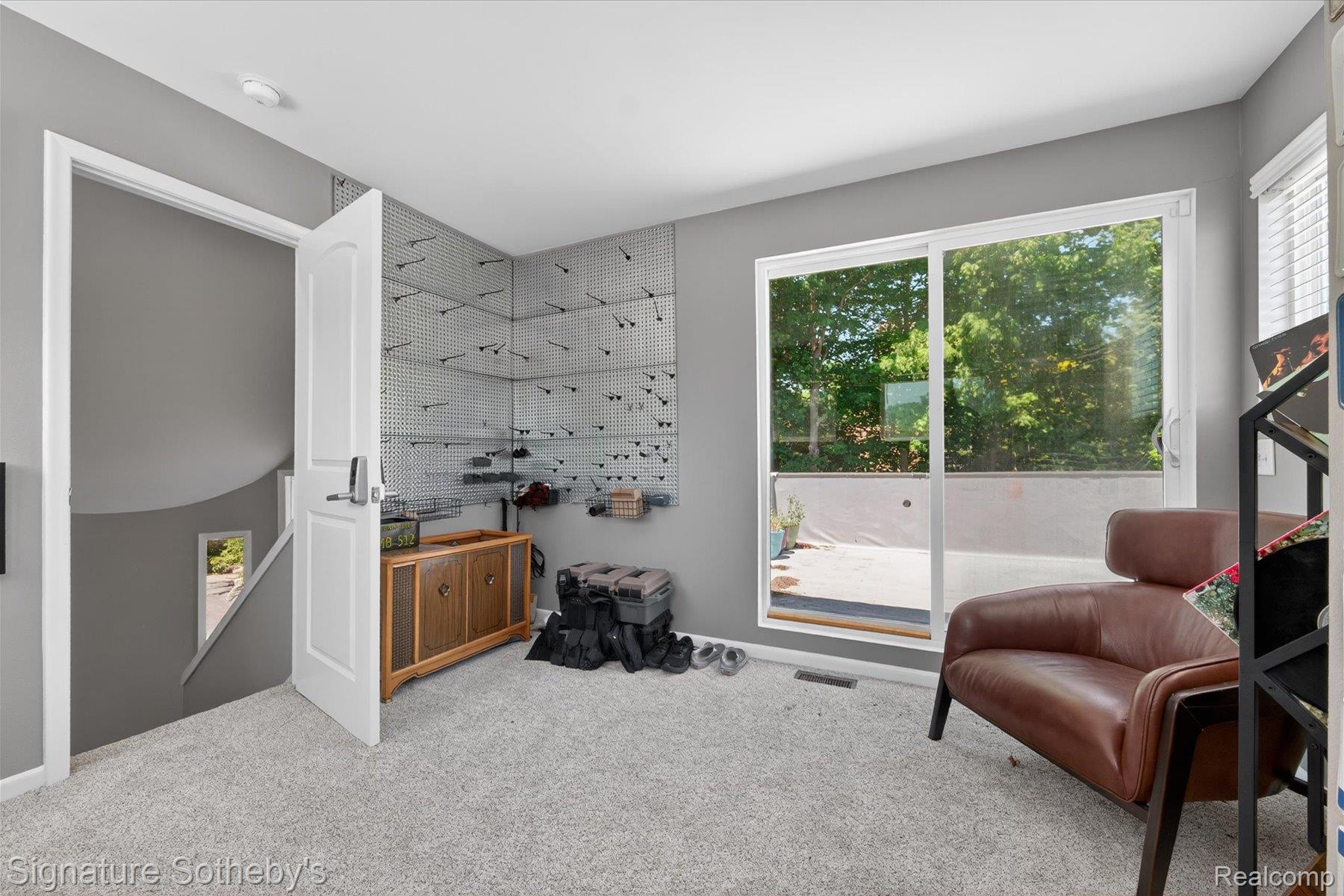 30650 Lahser Road Franklin, MI 48025 - Photo 67 of 93 066-30650-Lahser-Rd-Beverly-Hills-MI-48025-WindowStill.jpg