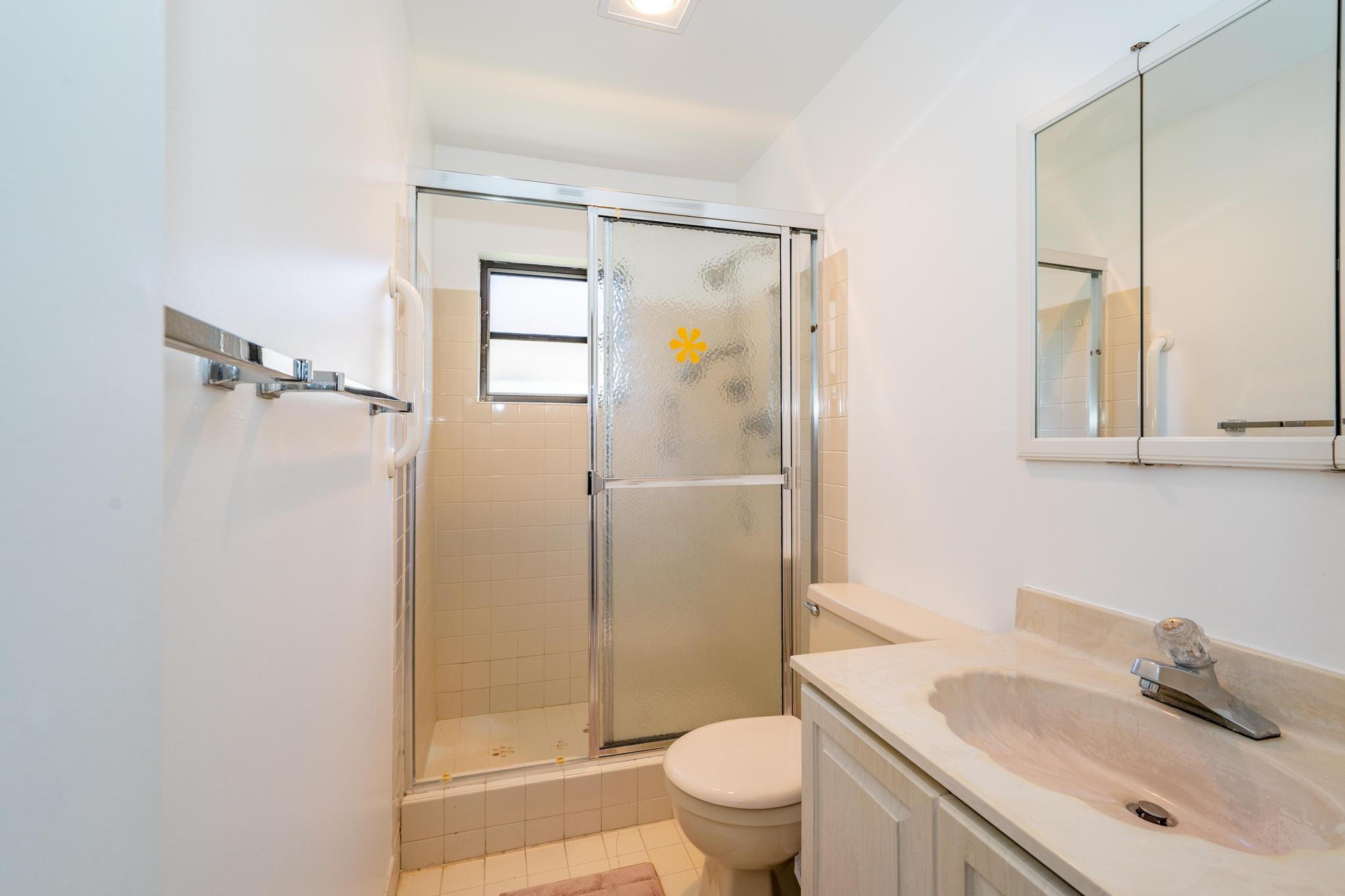 4869 Equestrian Road, Unit B Boynton Beach, FL 33436 - Photo 15 of 21 2nd Bath