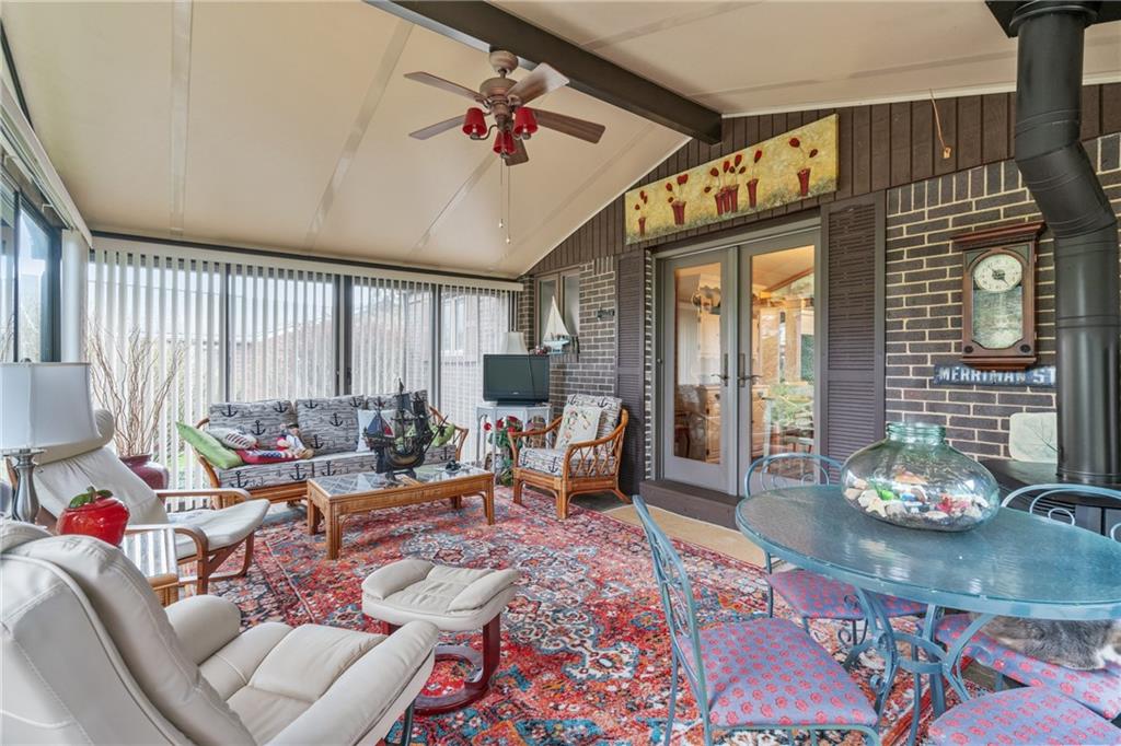 133 North Vireo Drive McKees Rocks, PA 15136 - Photo 17 of 27