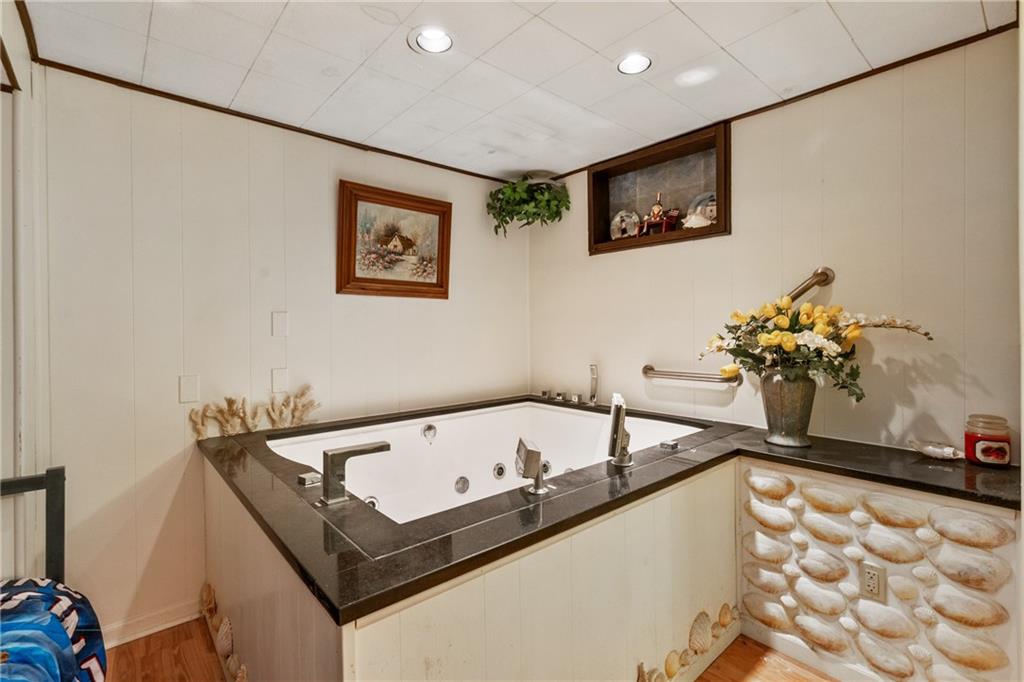 133 North Vireo Drive McKees Rocks, PA 15136 - Photo 21 of 27