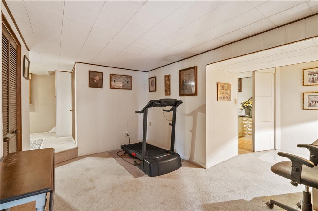 133 North Vireo Drive McKees Rocks, PA 15136 - Photo 22 of 27