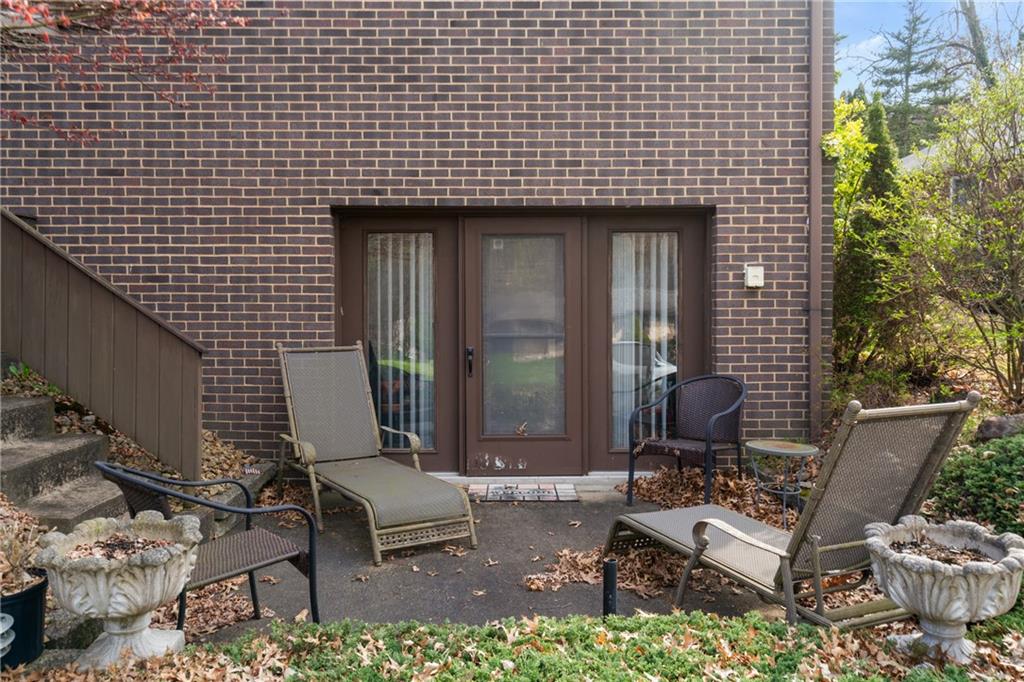 133 North Vireo Drive McKees Rocks, PA 15136 - Photo 25 of 27