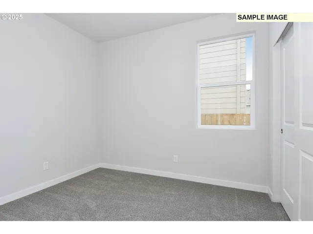 $469,900 | 1385 Owl Avenue, Woodburn, OR 97071