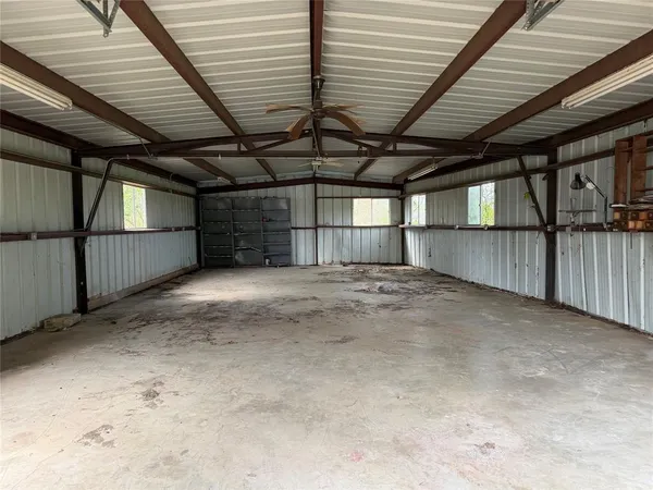 $139,000 | 1490 County Road, Paris, TX 75462