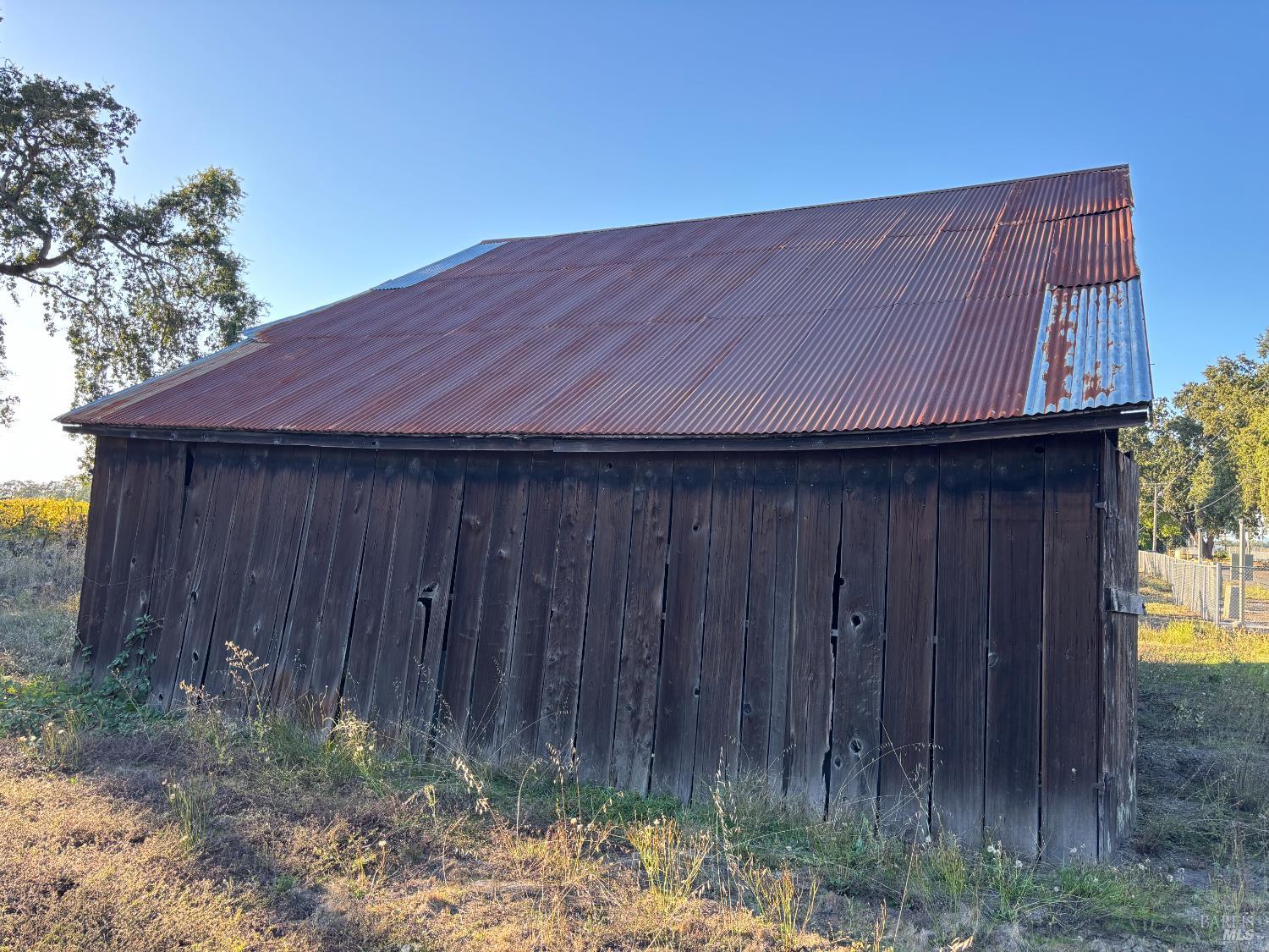 1100 Hart Lane Fulton, CA 95439 - Photo 17 of 30 a backyard of a house