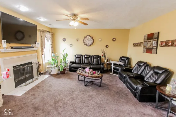 $304,999 | 11614 Brook Bay Lane, Indianapolis, IN 46229