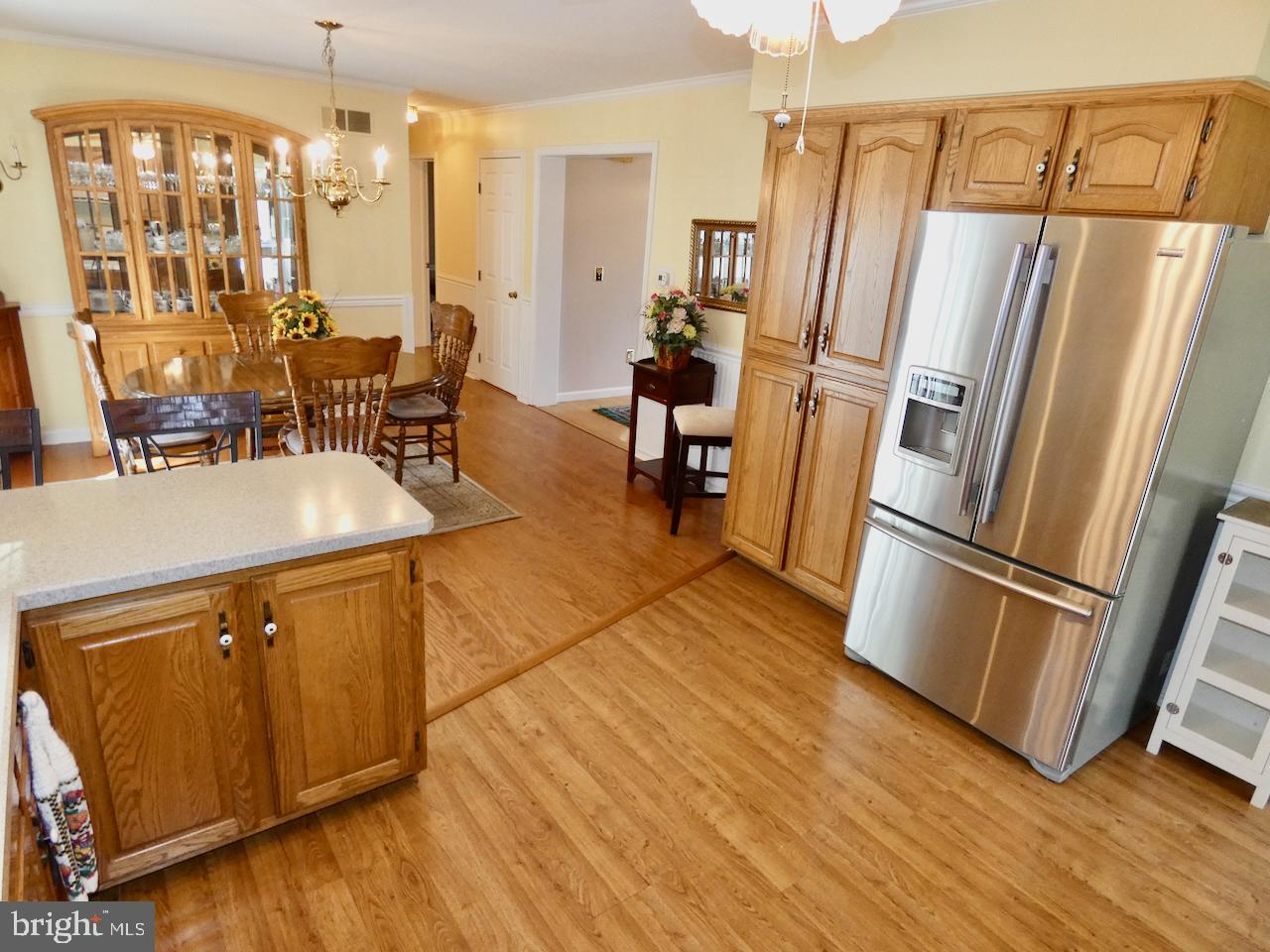 260 Clarks Corner Road New Castle, DE 19720 - Photo 21 of 85 Inviting kitchen with warm wood tones.